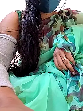 Snapshot of Archna-ji chatting on March 2025 05:17:02 AM Archna-ji online show from March 2025 05:17:02 AM