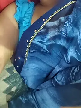 Snapshot of Archna-ji chatting on September 2025 05:40:02 PM Archna-ji online show from September 2025 05:40:02 PM