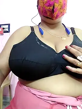 Snapshot of Kayra_34 chatting on September 2025 04:02:02 AM Kayra 34 online show from September 2025 04:02:02 AM