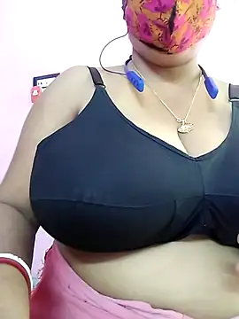 Snapshot of Kayra_34 chatting on October 2025 06:17:01 AM Kayra 34 online show from October 2025 06:17:01 AM