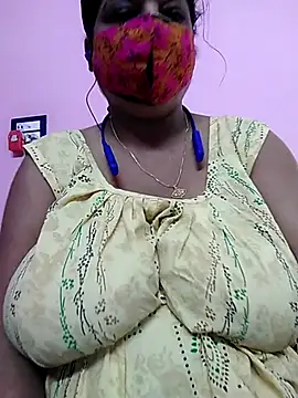 Snapshot of Kayra_34 chatting on October 2025 03:40:01 AM Kayra 34 online show from October 2025 03:40:01 AM