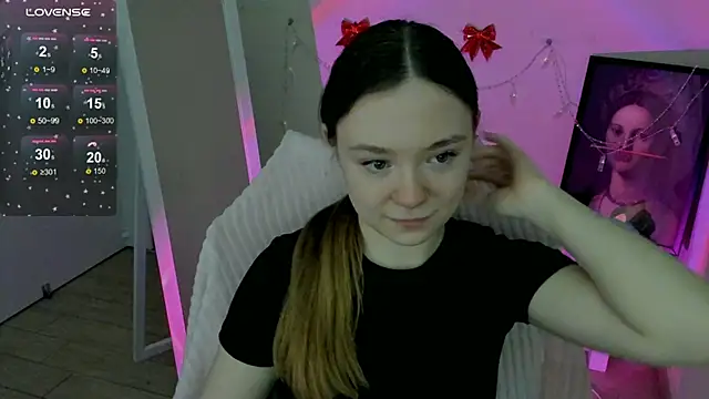 Florence meow online show from February 2025 01:32:01 PM