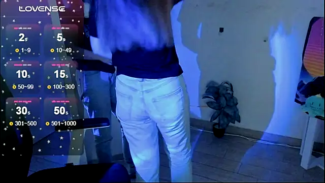 Snapshot of Florence_meow chatting on December 2025 07:43:02 AM Florence meow online show from December 2025 07:43:02 AM