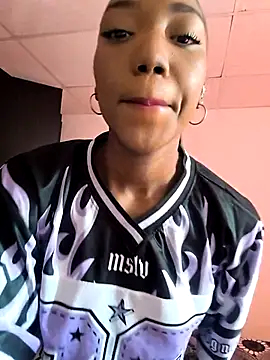 lilit kyteler online show from April 2026 07:38:02 PM