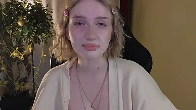 ELLIEJAY online show from January 2026 05:14:02 AM