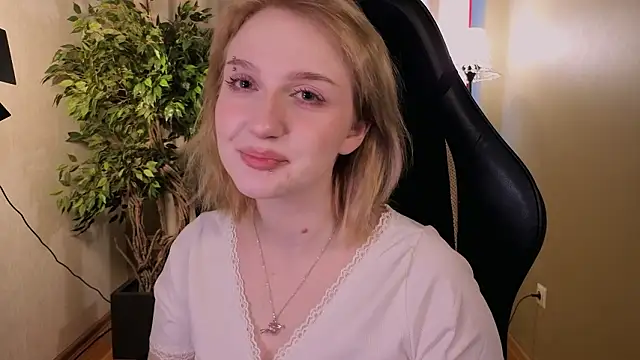 ELLIEJAY online show from March 2026 05:11:01 AM