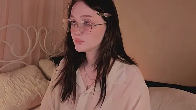 ELLIEJAY online show from October 2025 05:28:02 AM