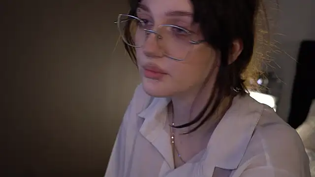 ELLIEJAY online show from October 2025 05:19:02 AM