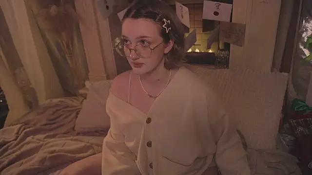 ELLIEJAY online show from December 2025 05:18:01 AM