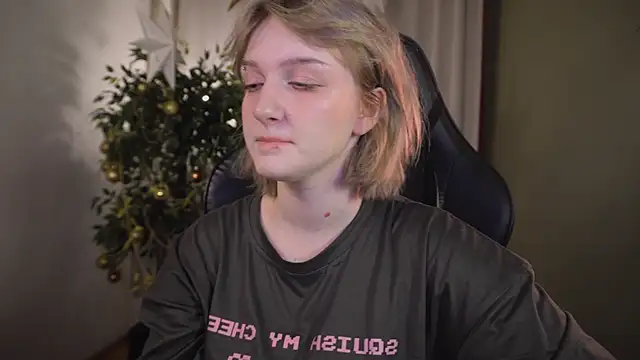 ELLIEJAY online show from January 2026 05:22:01 AM