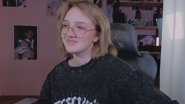 ELLIEJAY online show from February 2026 05:30:02 AM