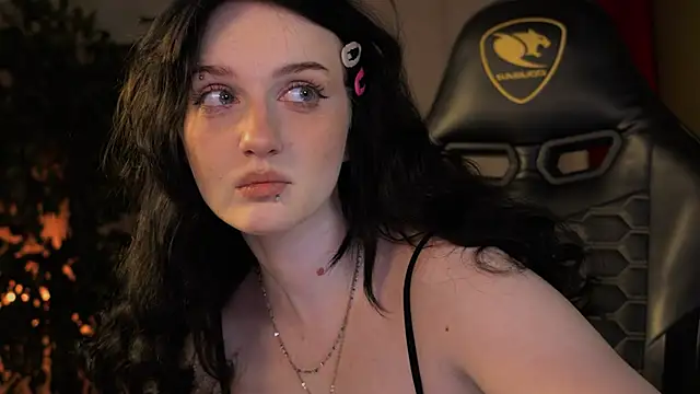 ELLIEJAY online show from October 2025 05:20:02 AM