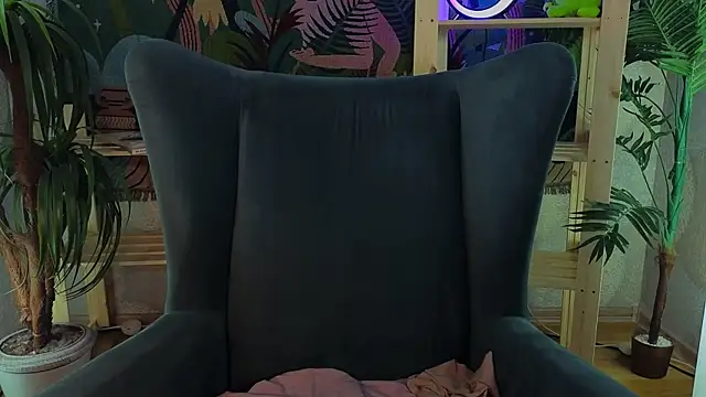 ELLIEJAY online show from March 2025 11:26:02 PM