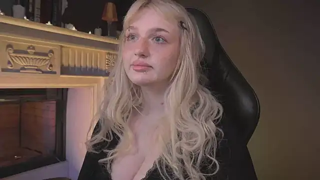 ELLIEJAY online show from July 2026 05:41:01 AM