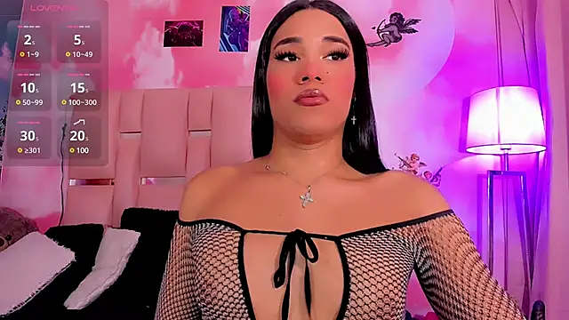 Snapshot of Alexandracamx chatting on March 2025 10:55:02 PM Alexandracamx online show from March 2025 10:55:02 PM