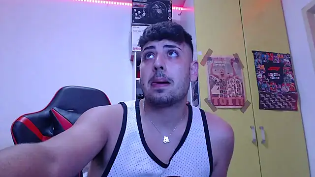 claudio20031 online show from September 2025 07:32:02 PM