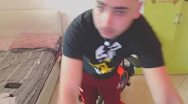 claudio20031 online show from March 2025 02:54:01 PM