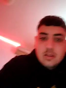 claudio20031 online show from March 2025 04:39:02 PM