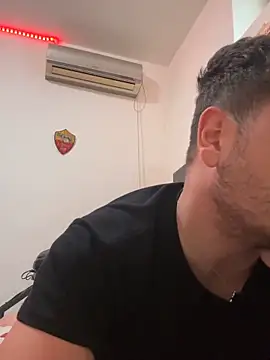 claudio20031 online show from March 2026 04:25:01 PM