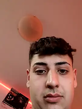 claudio20031 online show from October 2025 04:19:02 PM