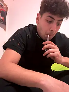 claudio20031 online show from November 2025 04:30:01 PM