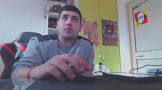 claudio20031 online show from February 2025 01:32:02 PM