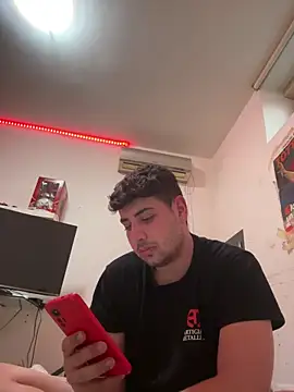 claudio20031 online show from March 2026 05:16:01 PM