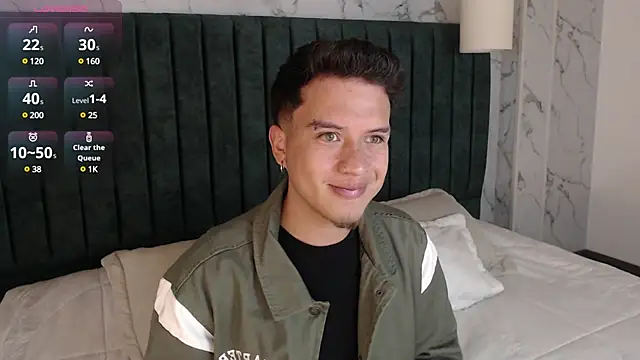 Snapshot of MrUniverse_ chatting on January 2025 04:58:02 AM MrUniverse online show from January 2025 04:58:02 AM