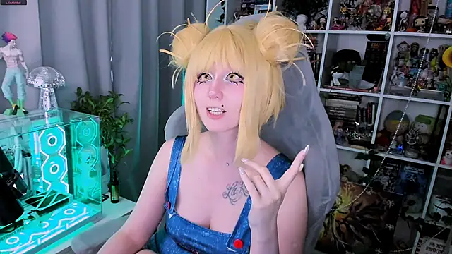 Snapshot of ohclementine chatting on May 2026 02:44:02 PM ohclementine online show from May 2026 02:44:02 PM
