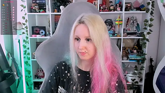 ohclementine online show from September 2025 11:08:02 AM