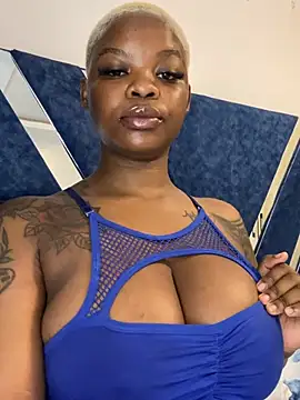 SexxyLunar online show from May 2026 01:15:02 AM