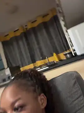 SexxyLunar online show from March 2026 09:24:02 PM