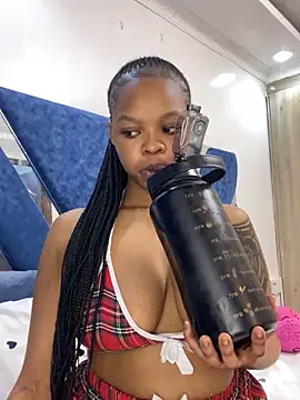 SexxyLunar online show from September 2025 12:29:02 AM