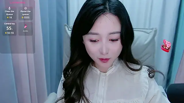 Snapshot of Liiniie-Lovers chatting on January 2025 01:38:01 AM Liiniie-Lovers online show from January 2025 01:38:01 AM