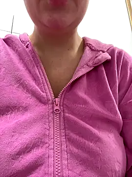 magical mia online show from December 2025 09:52:01 AM