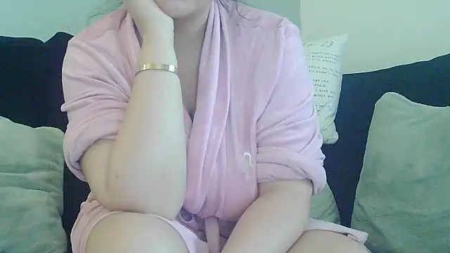 Snapshot of magical_mia chatting on October 2025 08:27:02 AM magical mia online show from October 2025 08:27:02 AM