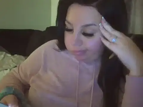 Snapshot of magical_mia chatting on February 2025 06:26:01 PM magical mia online show from February 2025 06:26:01 PM