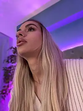 HaileyMadow online show from November 2025 07:51:02 AM