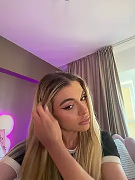 HaileyMadow online show from June 2026 06:43:02 AM