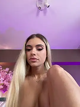 HaileyMadow online show from February 2026 08:03:01 AM