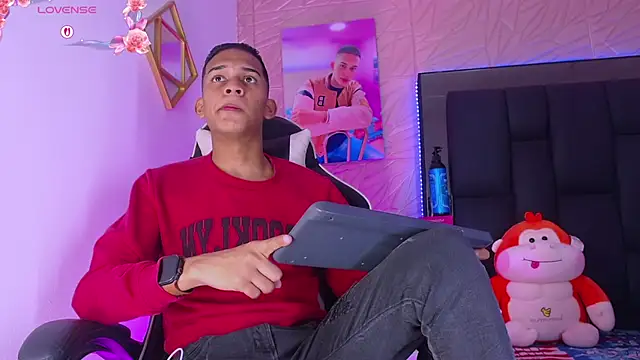 dilan alfonzo online show from March 2026 04:08:02 AM