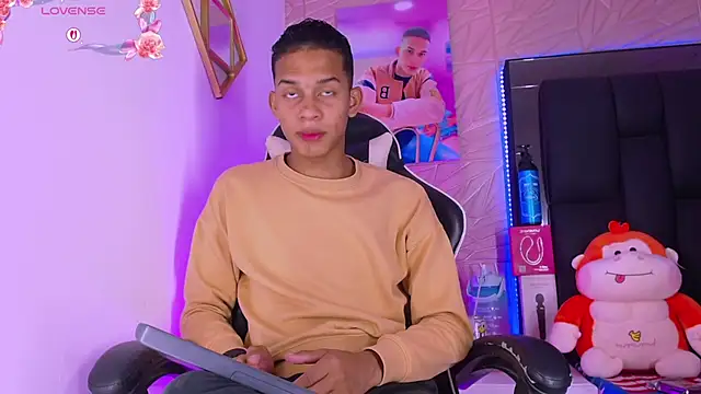 dilan alfonzo online show from March 2026 04:36:01 AM