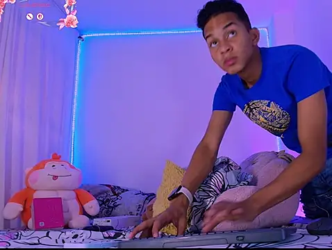 dilan alfonzo online show from June 2026 04:45:01 PM