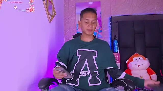 dilan alfonzo online show from April 2026 04:16:02 AM