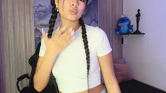 LissaWiild online show from March 2026 08:16:02 PM