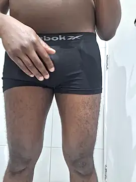 Berinjela20 online show from February 2026 07:10:01 PM