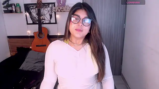 Isabel art online show from March 2025 01:26:01 AM