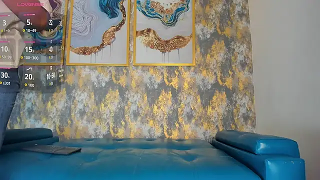 MonicaSchwartz online show from December 2025 08:47:01 PM