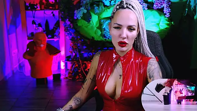 MonicaMaxwel online show from November 2025 09:54:01 AM