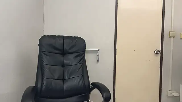 SassyJessi online show from January 2026 04:08:01 AM